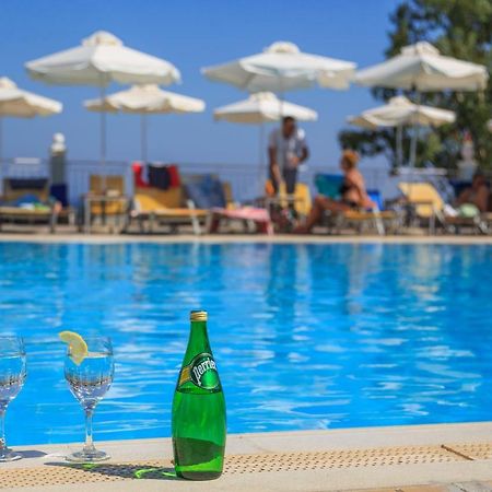 Costa Blu Hotel Benitses  Bagian luar foto