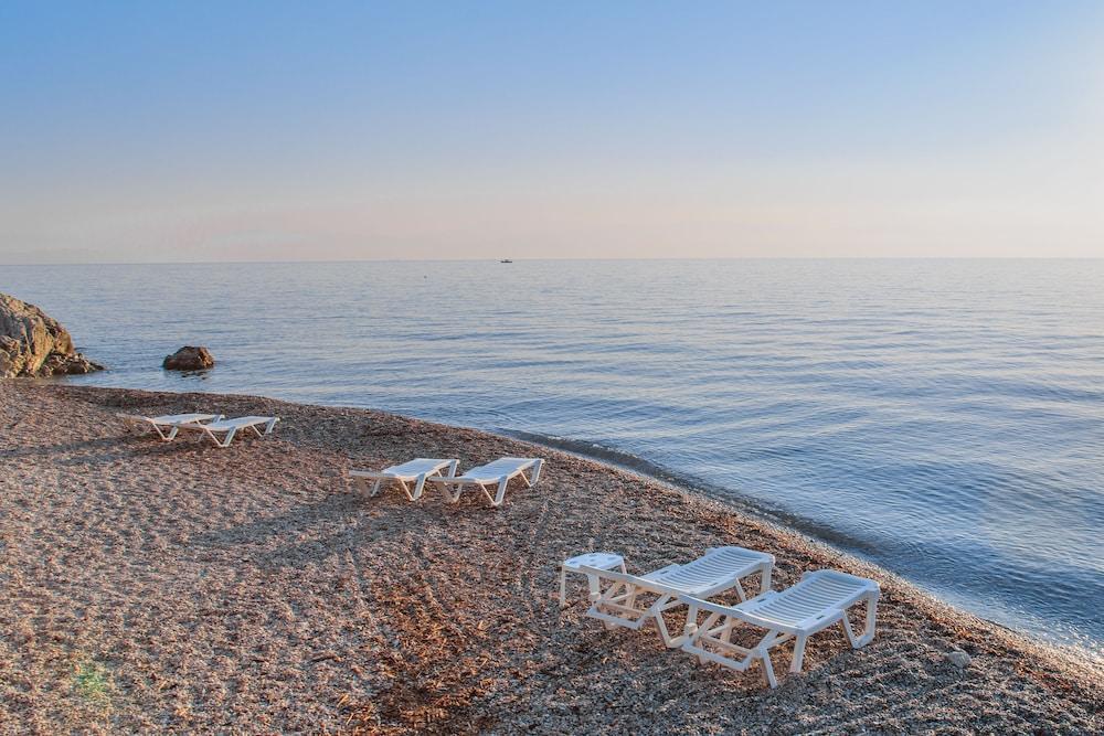 Costa Blu Hotel Benitses  Bagian luar foto