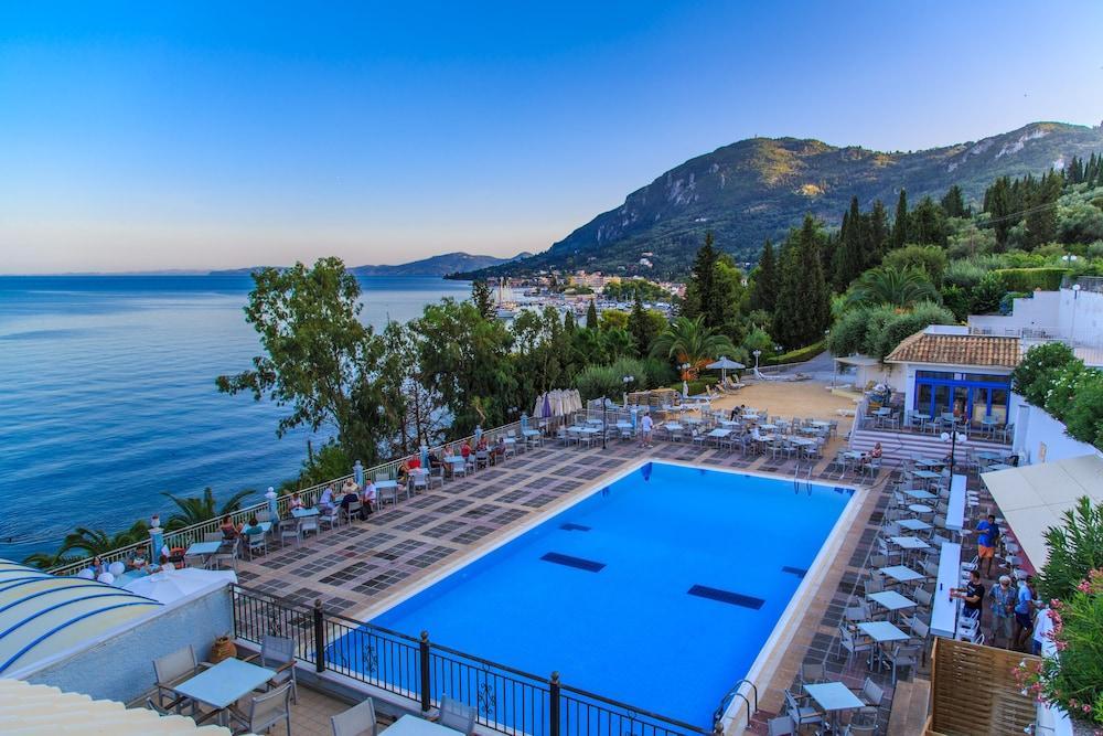 Costa Blu Hotel Benitses  Bagian luar foto