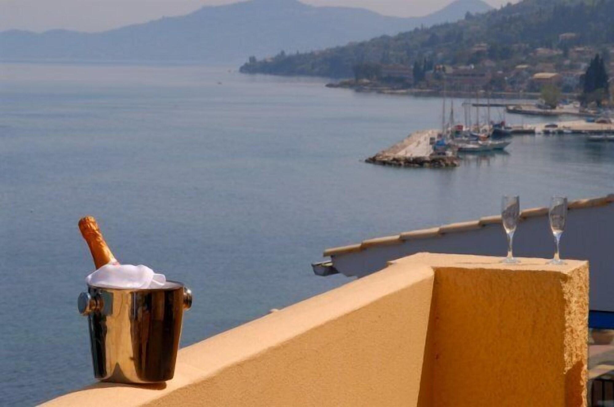 Costa Blu Hotel Benitses  Bagian luar foto