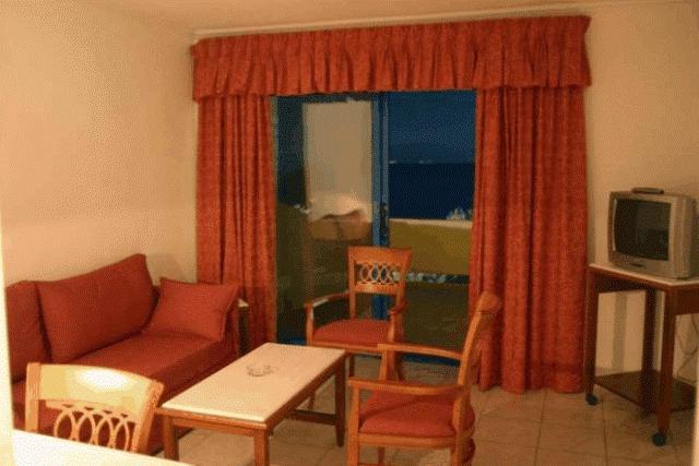 Costa Blu Hotel Benitses  Ruang foto