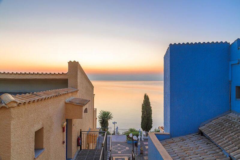 Costa Blu Hotel Benitses  Bagian luar foto