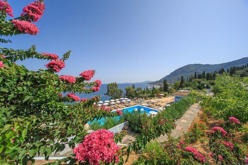 Costa Blu Hotel Benitses  Bagian luar foto