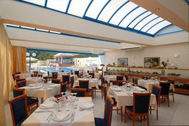 Costa Blu Hotel Benitses  Bagian luar foto