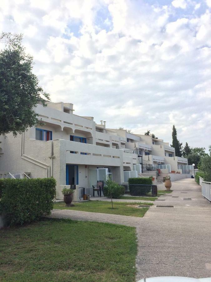 Costa Blu Hotel Benitses  Bagian luar foto