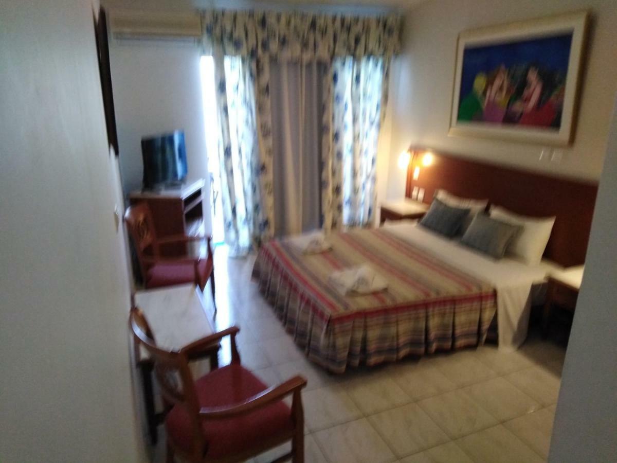 Costa Blu Hotel Benitses  Bagian luar foto